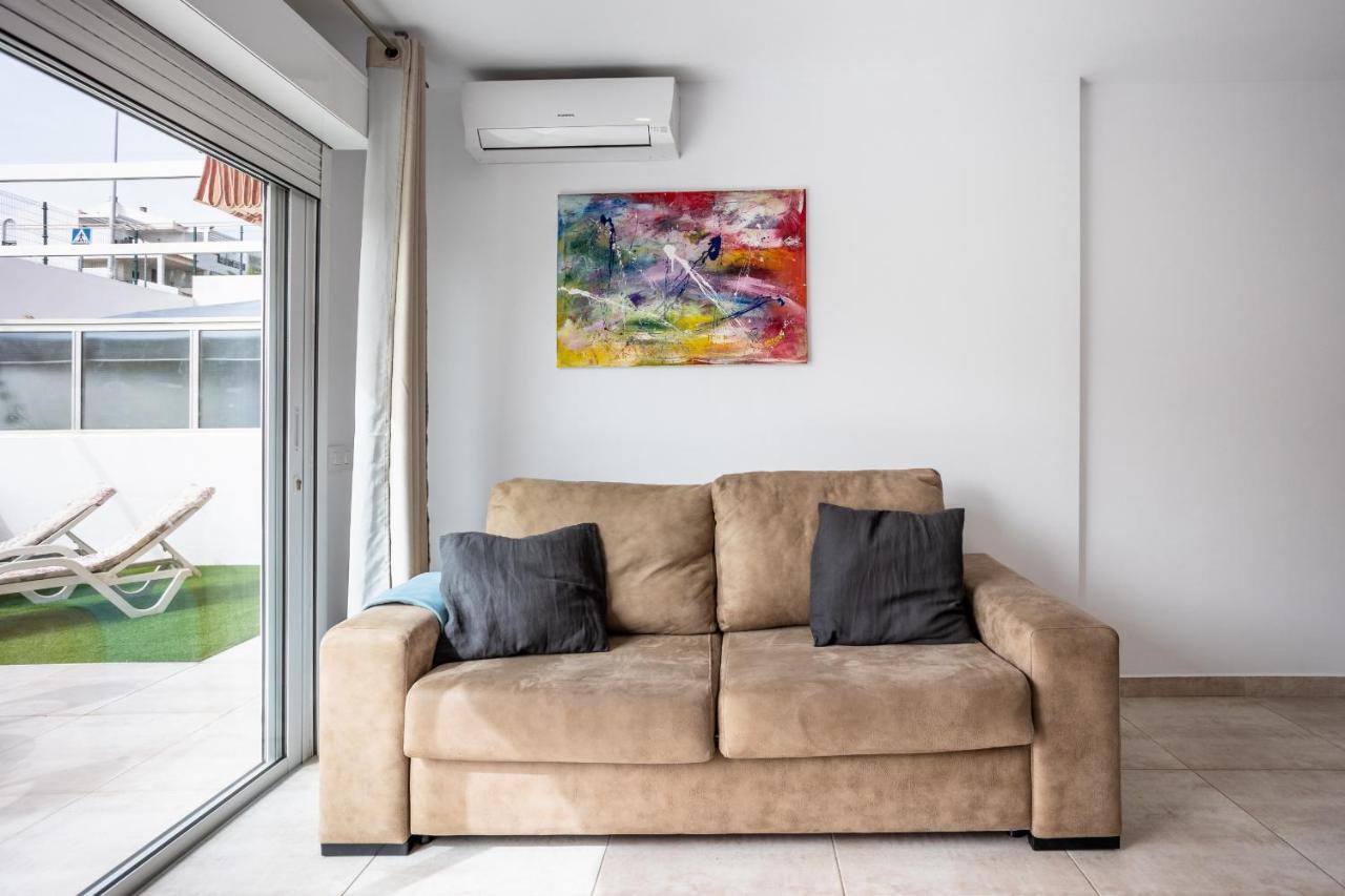 Family Home Near Ocean Los Cristianos Lovetenerife アロナ エクステリア 写真