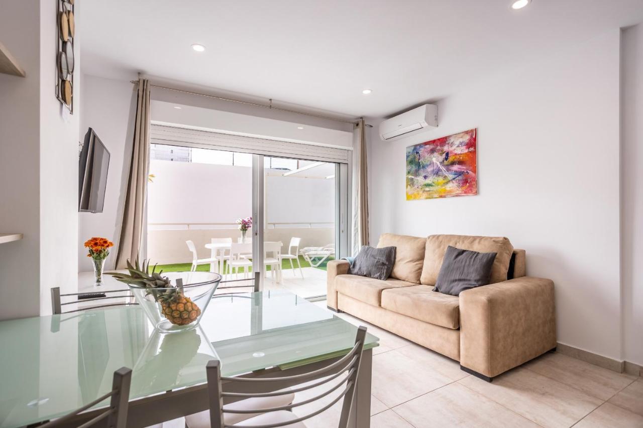 Family Home Near Ocean Los Cristianos Lovetenerife アロナ エクステリア 写真