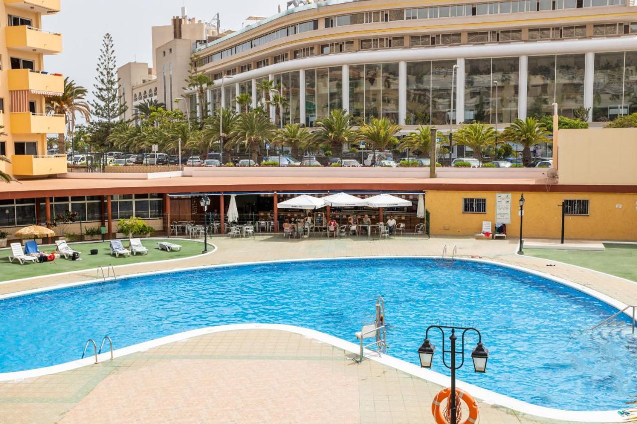 Family Home Near Ocean Los Cristianos Lovetenerife アロナ エクステリア 写真